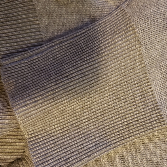 DKNY Heather Grey knit sweater - side zippers - Picture 4 of 5